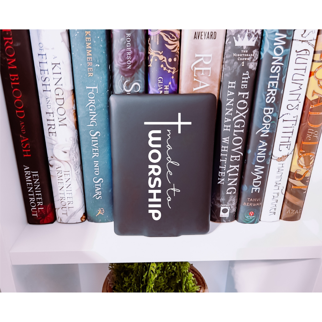 eReader, Kindle or Kobo sticker that says, "made to worship" with a cross on it.